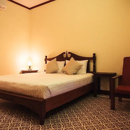Le Jardin Hotel Pakse Luaran gambar