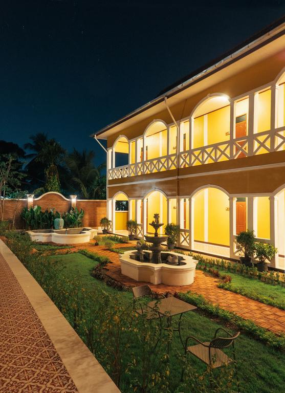 Le Jardin Hotel Pakse Luaran gambar