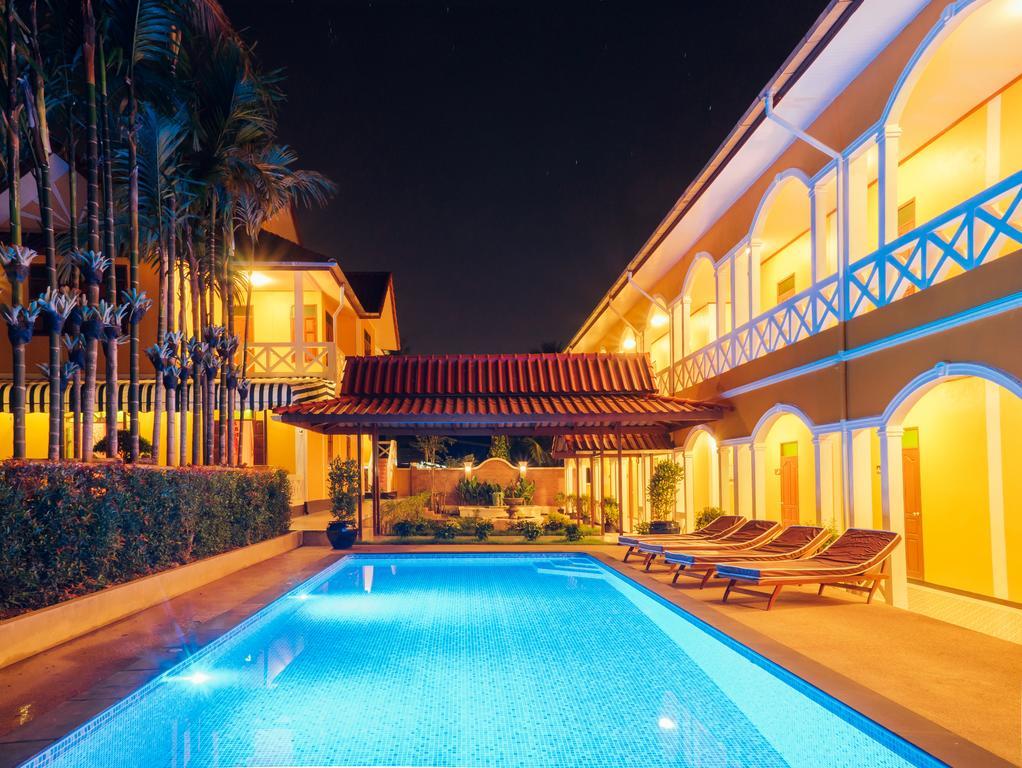 Le Jardin Hotel Pakse Luaran gambar